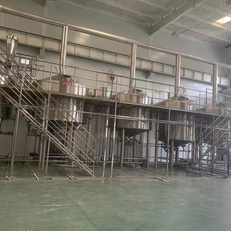 安丘精酿啤酒设备厂—平面布置、设备设计、制造、调试、培训等一条龙服务_COPY